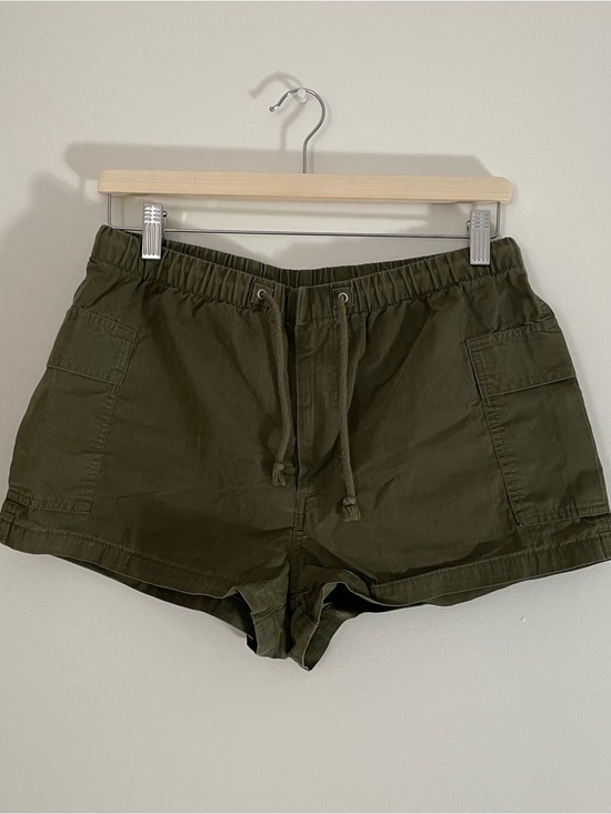 TNA Pants - TNA Olive Drawstring Cargo Shorts